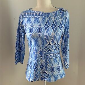 J. McLaughlin Blue/White Geometric Print Nylon Top sz S